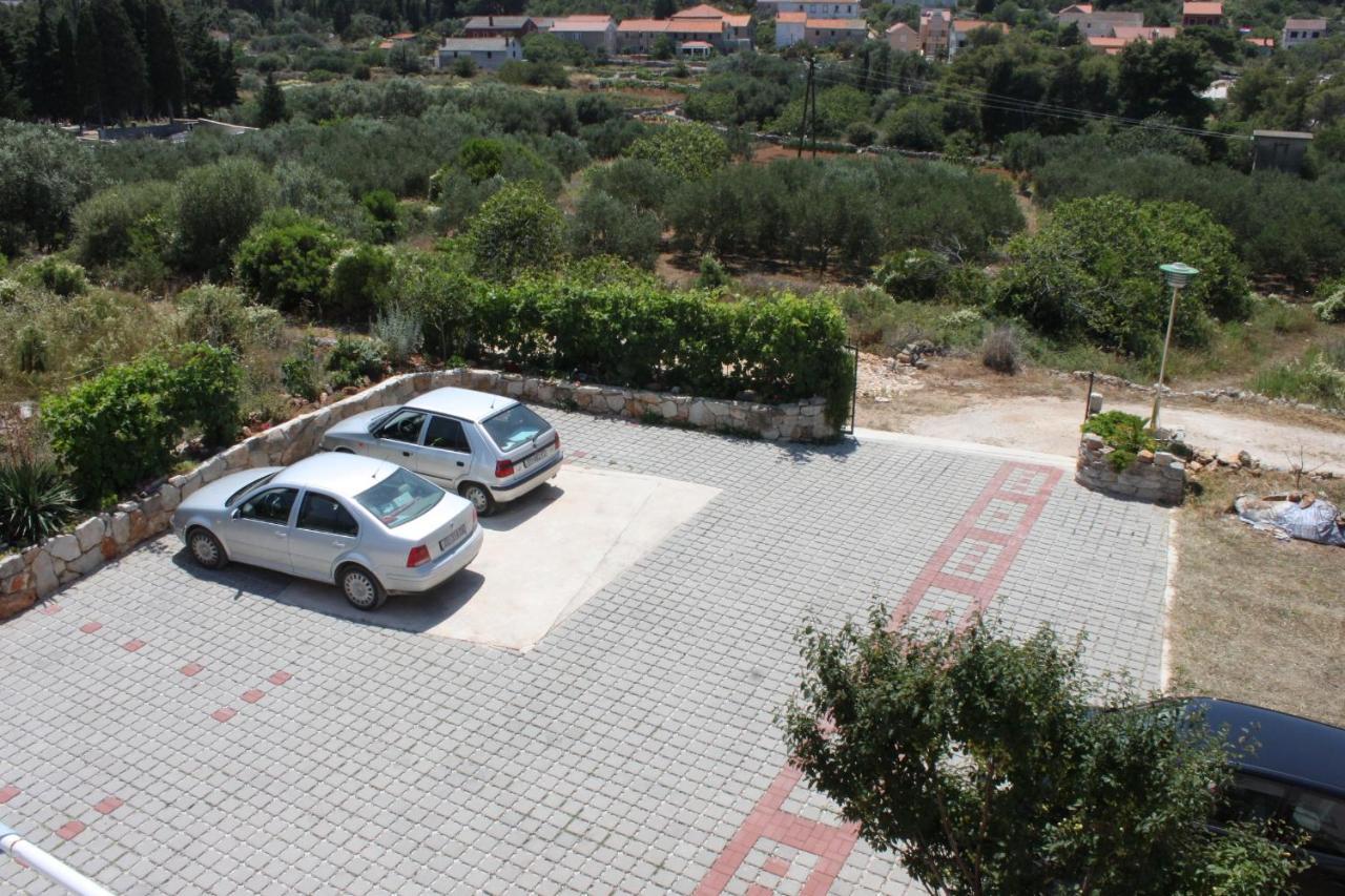 Apartments And Rooms By The Sea Cove Soline, Dugi Otok - 448 Вели-Рат Экстерьер фото