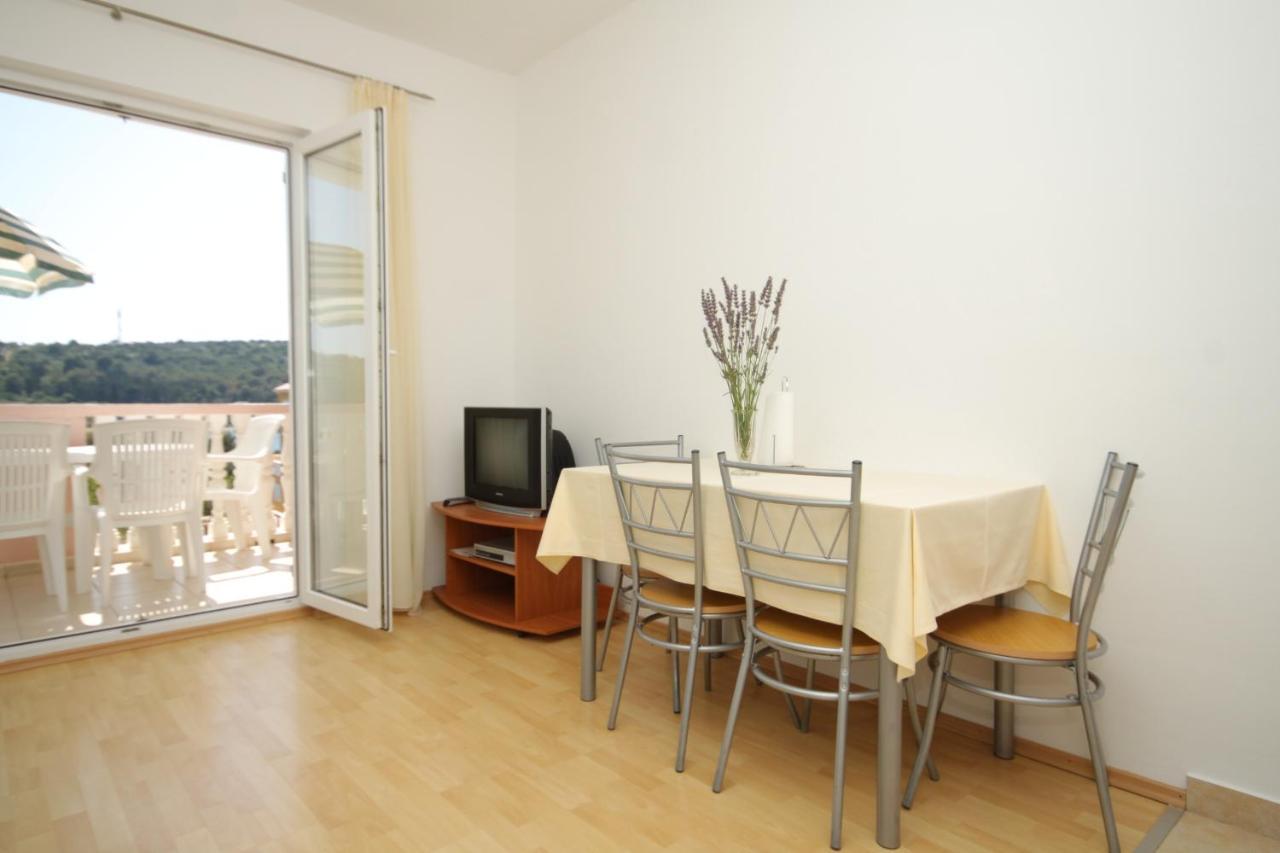 Apartments And Rooms By The Sea Cove Soline, Dugi Otok - 448 Вели-Рат Экстерьер фото