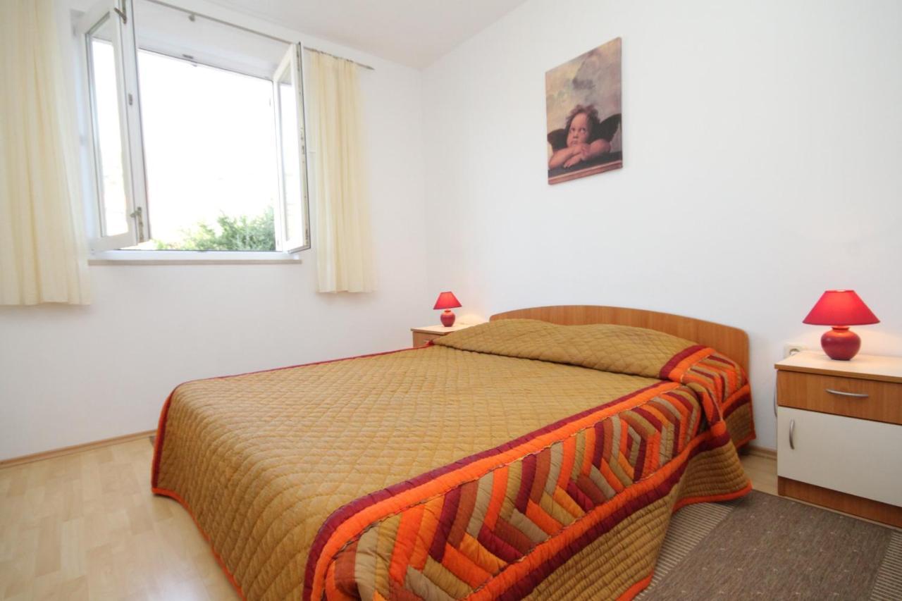 Apartments And Rooms By The Sea Cove Soline, Dugi Otok - 448 Вели-Рат Экстерьер фото