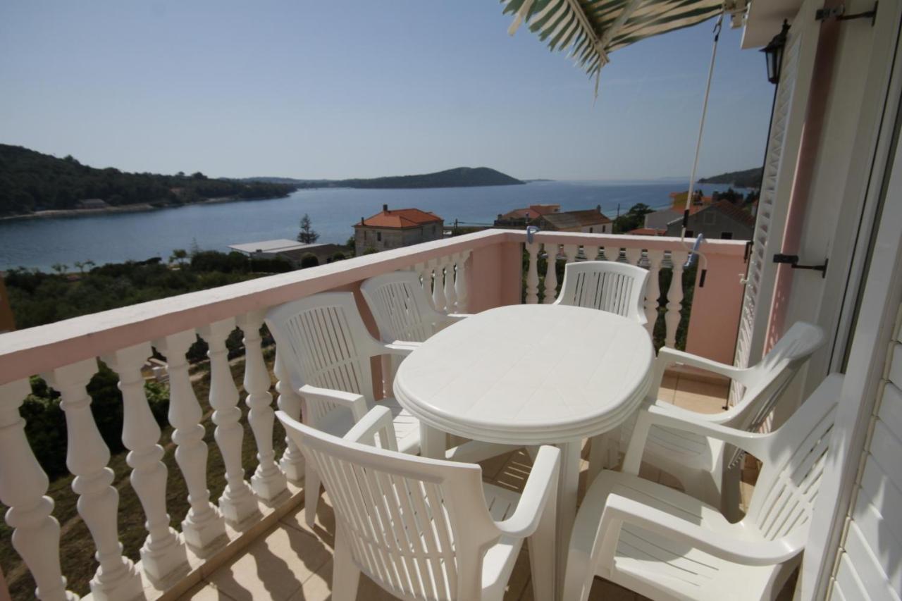 Apartments And Rooms By The Sea Cove Soline, Dugi Otok - 448 Вели-Рат Экстерьер фото